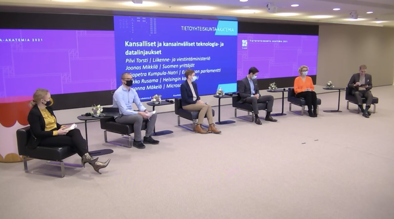 Katso osuuteni paneelikeskustelusta Tietoyhteiskunta-akatemian 40-vuotis juhlawebinaarista!