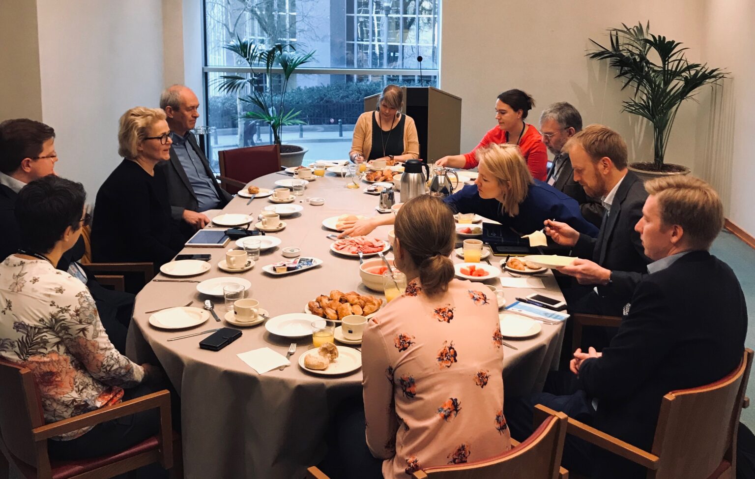 Brexit-aamupalan lopputulema: Nuorissa on tulevaisuus!